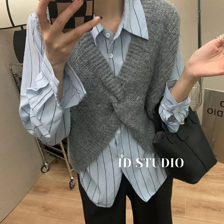 New in autumn! [I-D] Korean version all-match striped shirt + V-neck vest suit YS8386# L