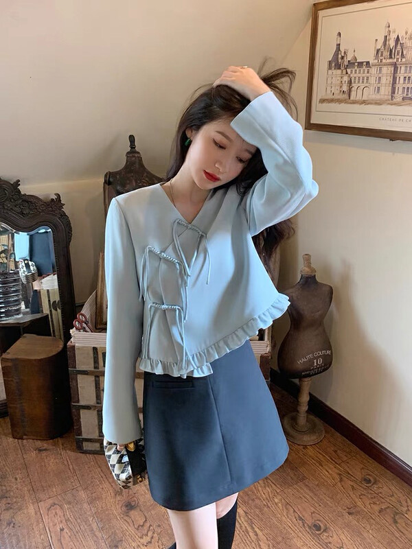 New in autumn!【KIKI STUDIO】Small and fresh national style button short coat 6572# HJY