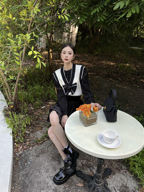 【FEIMAO (YIMAO)】Casual V-neck bow color matching vest Z-13773# LSL