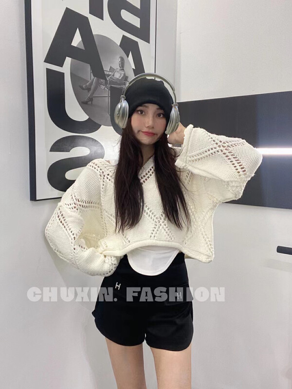 New in autumn! [C.X original heart] solid color hollow design sweater + vest two-piece suit Z399# WTT