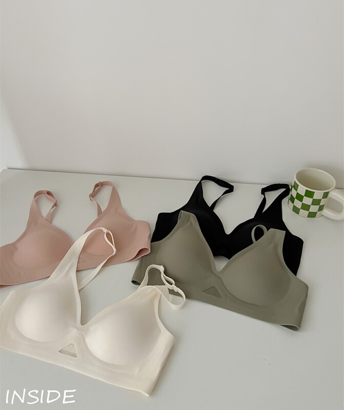 New in early autumn! [INSIDE] Deep V jelly strip soft support gather latex bra N633# ZXL