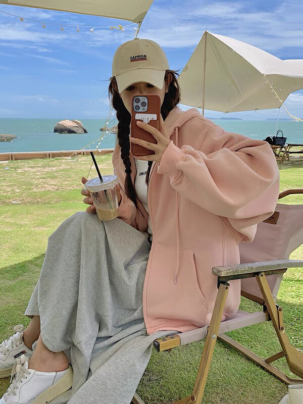New in autumn! [KIKI STUDIO] Korean version of the simple hooded candy-colored sweater 6753# HJY