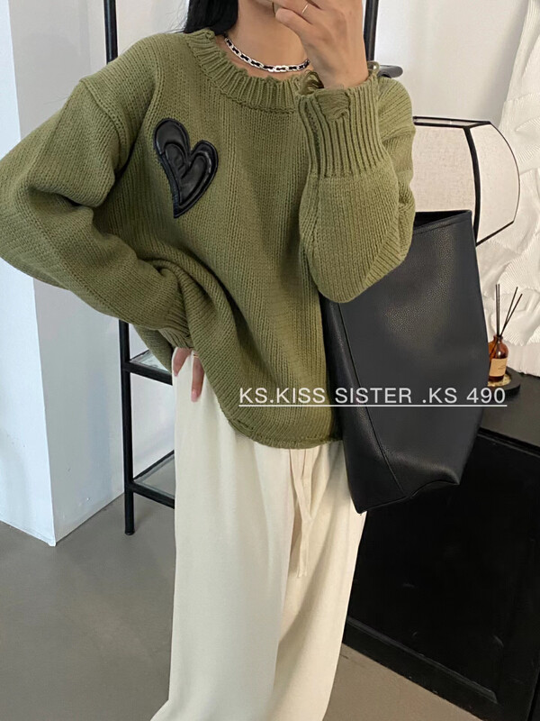 New in autumn! [KS] Contrast color small heart round neck all-match warm sweater 22705# CQW