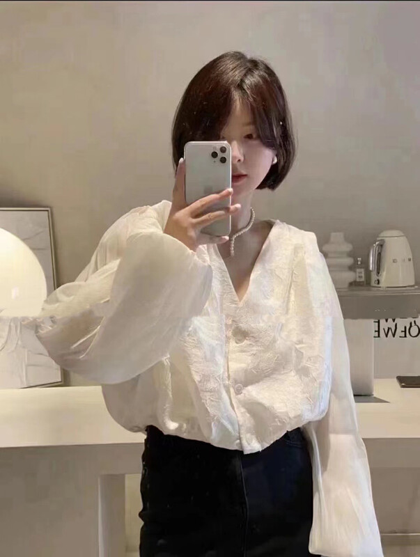 New in autumn! [MI] Korean version of Xianxian puff sleeve shirt 1491# PCZ
