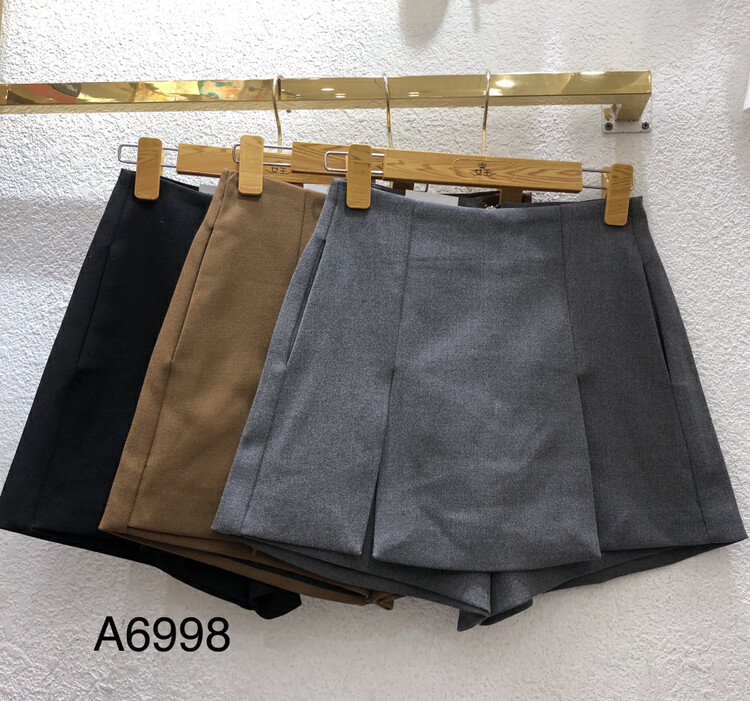 New in autumn! [Queen QUEEN] Korean version of the simple, versatile and thin casual shorts A6998# OZQ