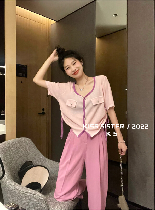【KISS SISTER】Korean version of casual temperament small fragrance knitted sweater 22M8107