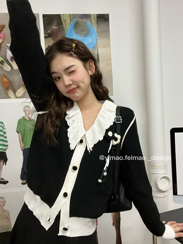 [FEI MAO] Korean version of the three-dimensional flower niche v-neck knitted cardigan loose all-match jacket knitted sweater (with no accessories, non-removable flowers) Z-005