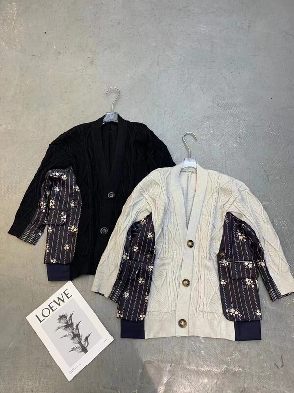 New in autumn! [Yayiro] stitching fashionable short coat 2672# GYJ