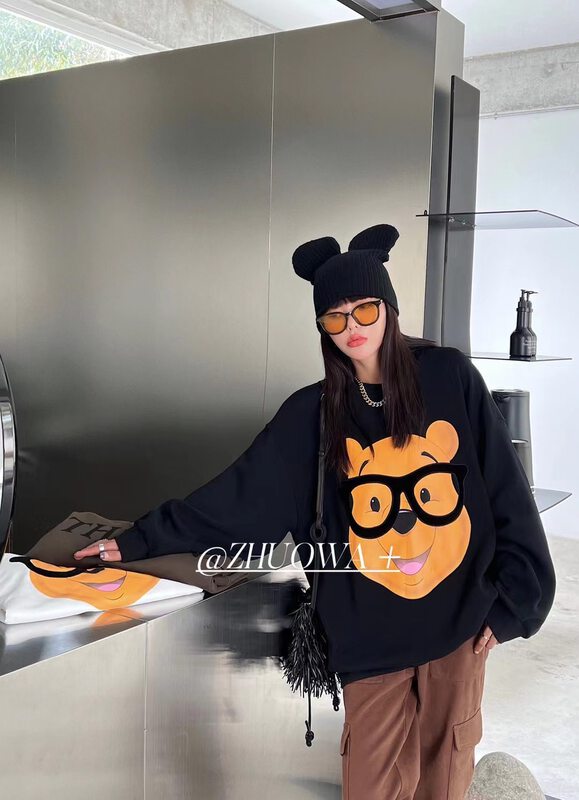 Autumn models are new! [Strictly selected by buyers - Zhuowa] cartoon bear print round neck sweater 5576# CL