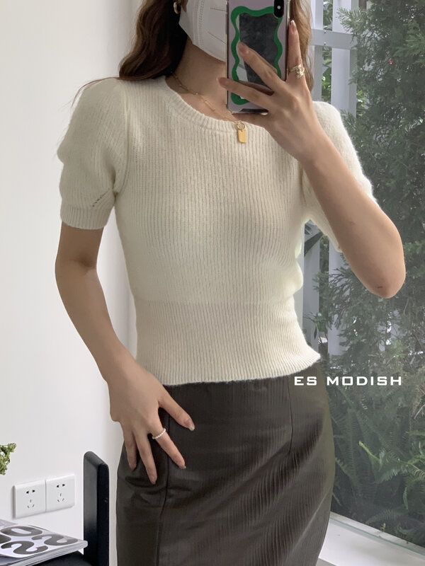 New in early autumn! [ES MODISH] Round neck pullover comfortable and slim sweater (including 30% wool) BL1899# CQW