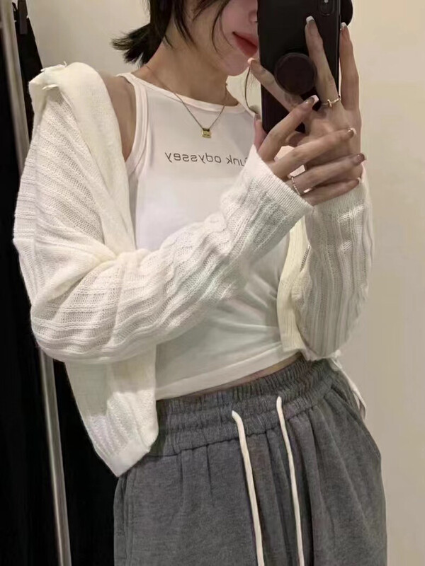 Autumn is new! [KS] Female halter neck slim short T-shirt + pit strip hooded knitted jacket suit 22669# CQW