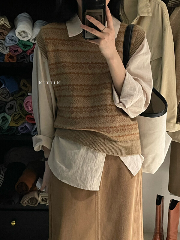 【KITTIN】Korean version of retro small plaid vest 1393