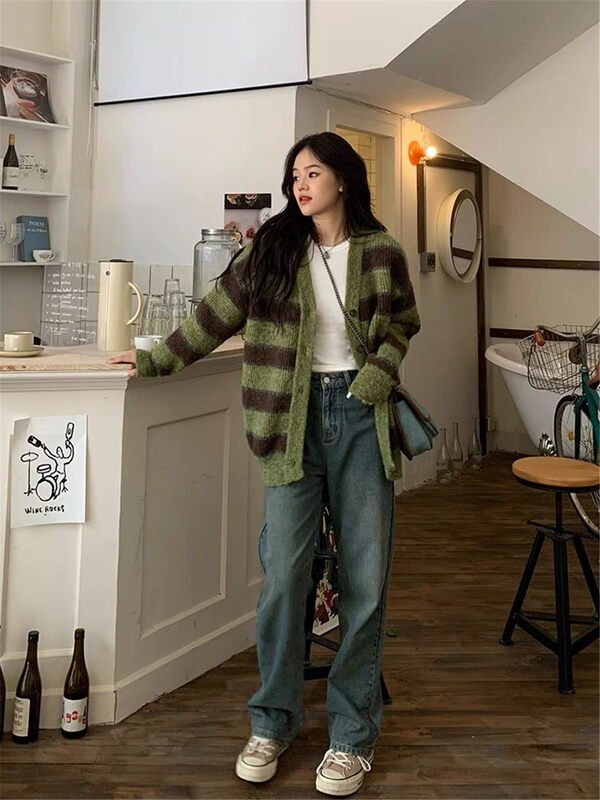 New in early autumn!【LAB EEDA】V-neck single-breasted striped comfortable all-match warm sweater W2338# OZQ