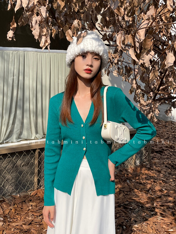 New in autumn!【TABMINI】Korean all-match V-neck button-down sweater Q15283-A# WPL
