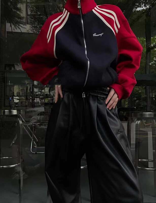 [RAINBOW] Explosive webbing stitching contrast letters sports sweater 02118