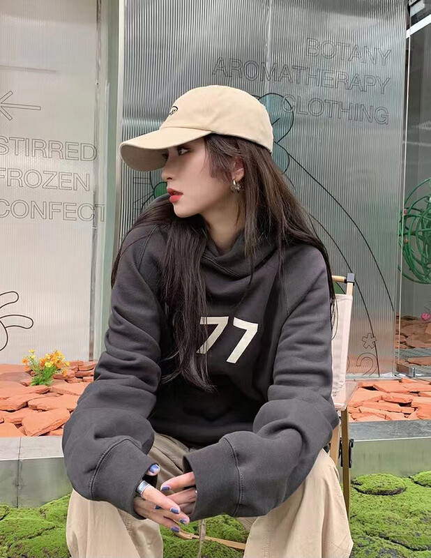 【RAINBOW】Explosive 1977 Hooded Composite Sweater 03009