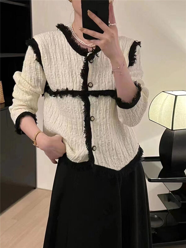New in autumn! [SUSAN] Xiaoxiang style contrast color single-breasted knitted cardigan 81695# LSW
