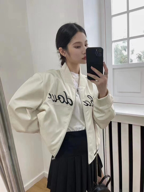[RAINBOW] Explosive Embroidered Shoulder Pad Street High Street Short Jacket 09120