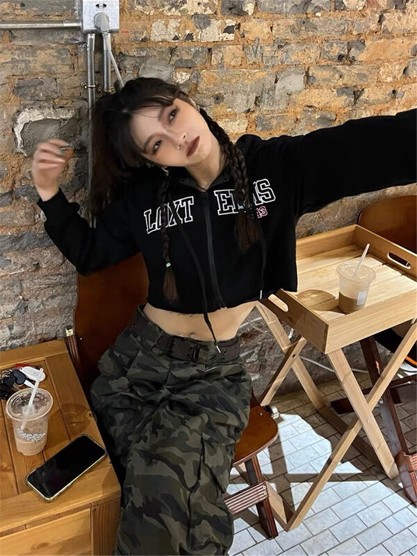 New in early autumn!【LAB EEDA】Fashion zipper letter hooded short coat W361# OZQ