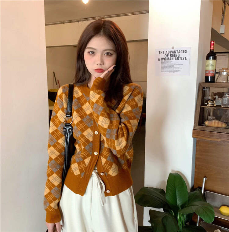New in autumn!【SUSAN】Korean contrast color round neck plaid warm sweater 81817# LSW