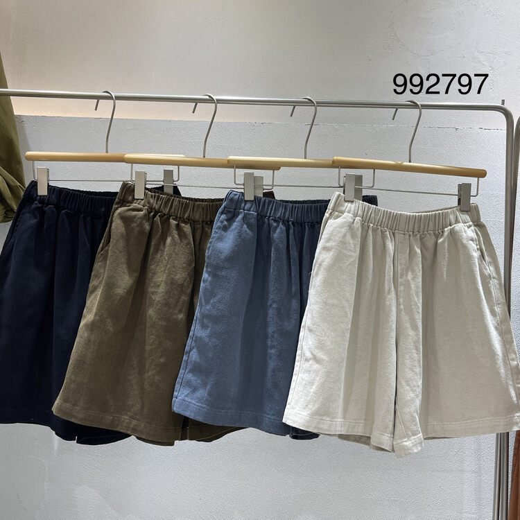 New in autumn! [TWENTY printed wood] slim elastic waist clean casual shorts 992797# L
