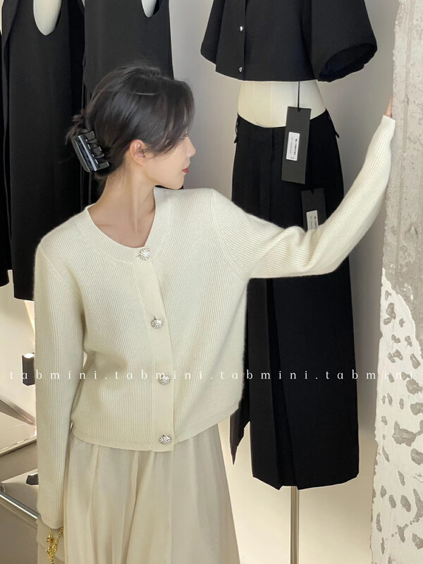 New in autumn! [TABMINI] Simple and gentle style single-breasted all-match warm sweater Q15287-A# WPL