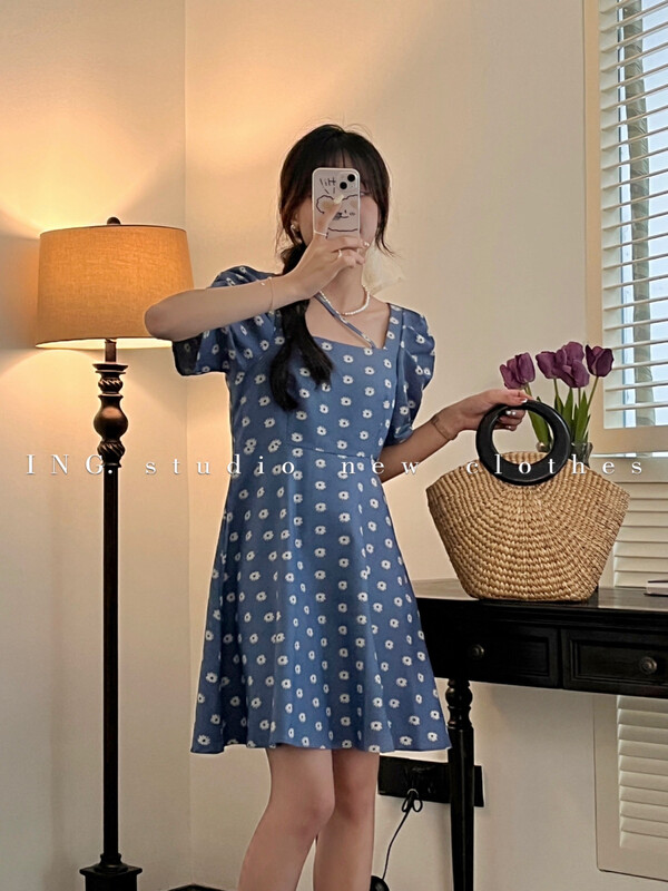 【ING】French Square Neck Diagonal Embroidered Short Dress 9061
