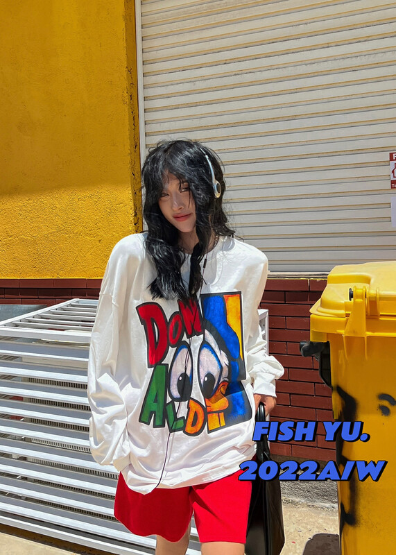 [FISH YU] Ghost Horse Donald Duck 3D Digital Direct Printing Double Yarn Frayed Long Sleeve T-Shirt 22385