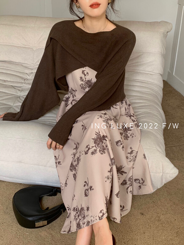 【ING】Korean style cross design shawl sweater w3758