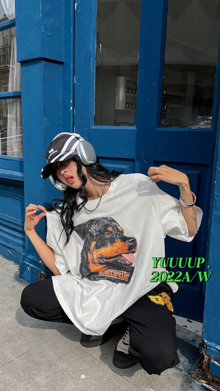 【 FISH YU 】Retro dog 3D direct printing brushed short-sleeved T-shirt 622559# CQW