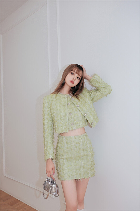 [ALLA EMELIA] Niche high-definition small fragrance green heavy-duty woven short coat S2338