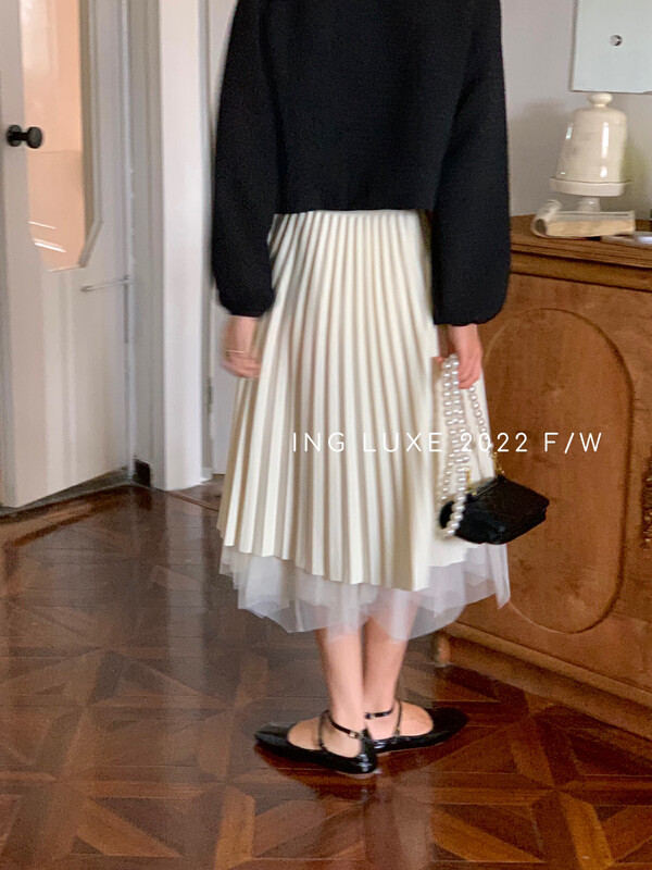 【ING】Lady-looking pleated mesh stitching skirt 8120