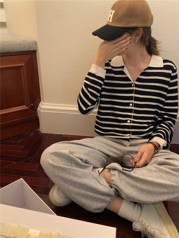 New in autumn!【FEIDING】Korean all-match striped casual knitted cardigan YS1-9820# CLS