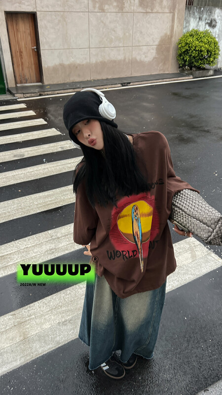 【 FISH YU 】American retro color drawing print thickened short-sleeved T-shirt 622571# CQW