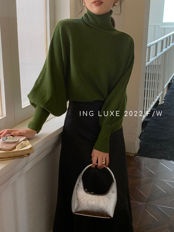 【ING】Fashionable turtleneck lapel lantern sleeve sweater w3828