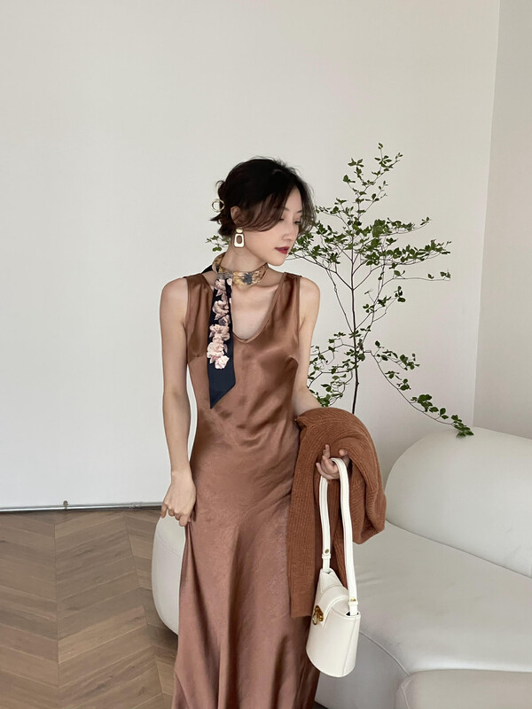 New in early autumn! [TABMINI] waist solid color suspender dress Q11037-A# WPL