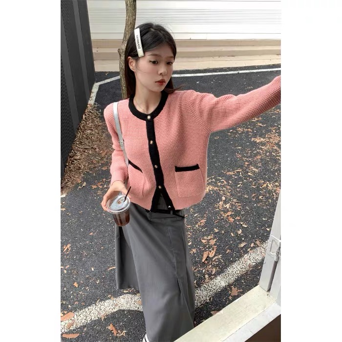 New in autumn! [SUSAN] Contrast color gentle breasted knitted cardigan 81830# LSW