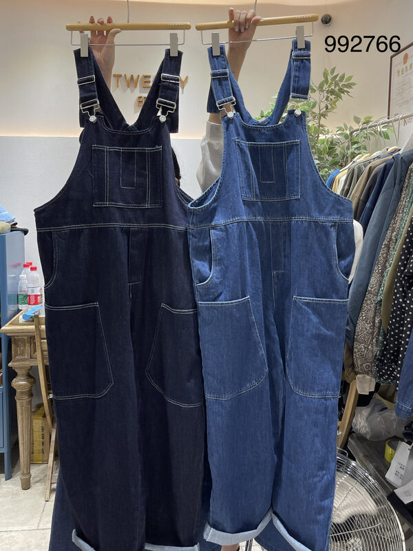 New in autumn! [TWENTY printed wood] double pocket comfortable all-match overalls 992766# L