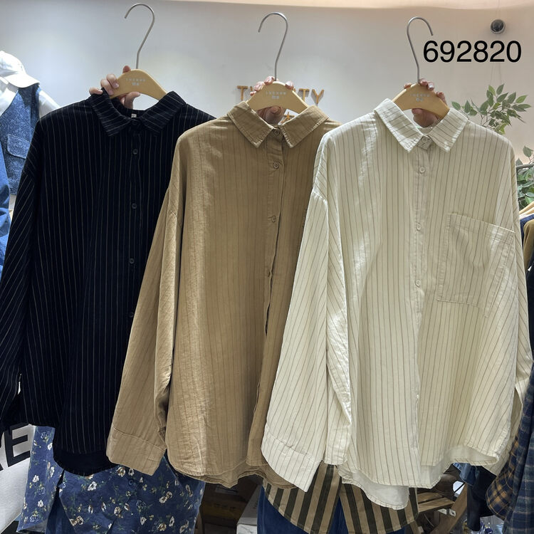 New in autumn! [TWENTY printed wood] single-breasted striped comfortable all-match shirt 692820# L
