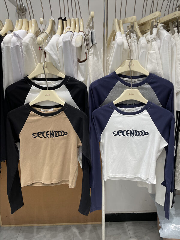 New in early autumn! [JULIA] round neck colorblock embroidery long-sleeved T-shirt 1195# PCZ