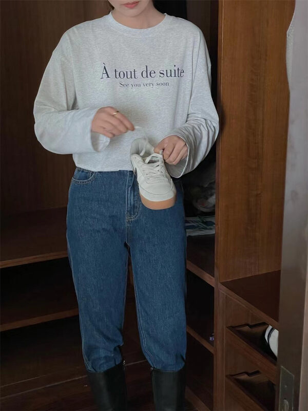 New in autumn!【FEIDING】Korean all-match alphabet round neck long-sleeved T-shirt 5865# CLS