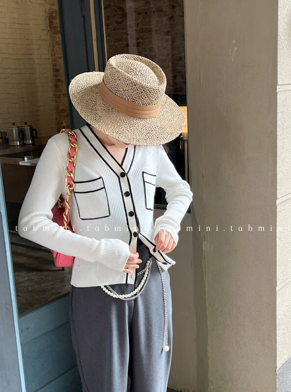 Autumn is new! [TABMINI] V-neck contrast color single-breasted sweater Q15289-A# WPL