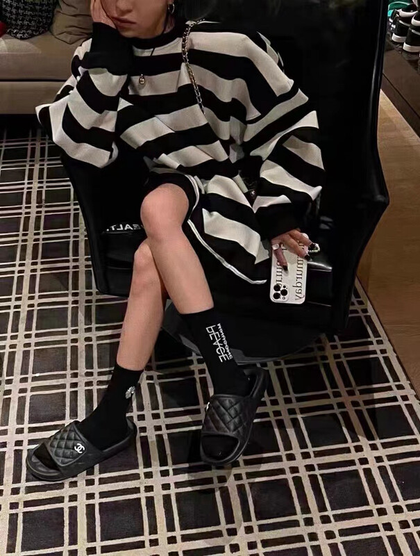 [RAINBOW] Big-name simple striped sweater sweater net red lady must enter 1203