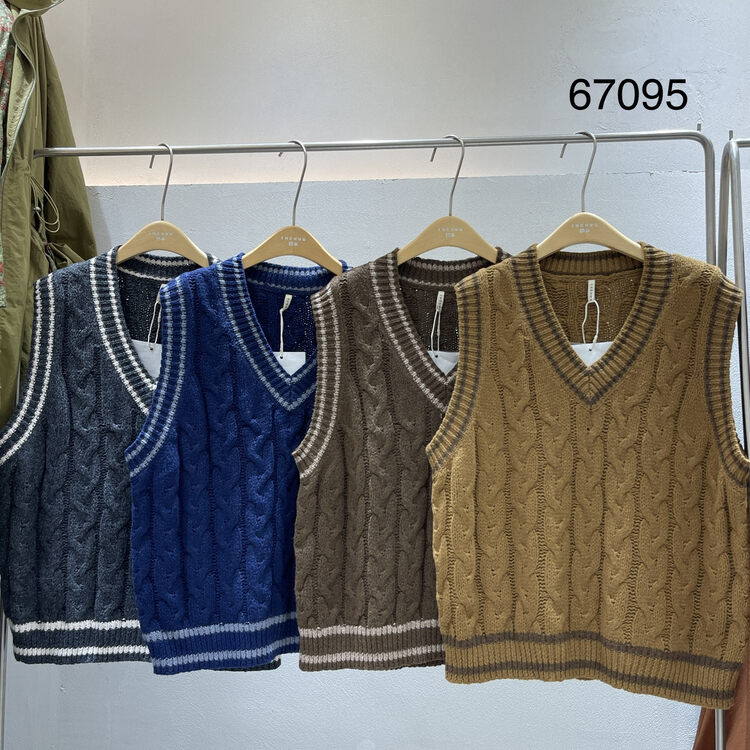 New in autumn! [TWENTY printed wood] V-neck sleeveless comfortable all-match vest 67095# L