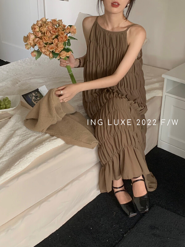 【ING】French temperament chic halter dress 8035