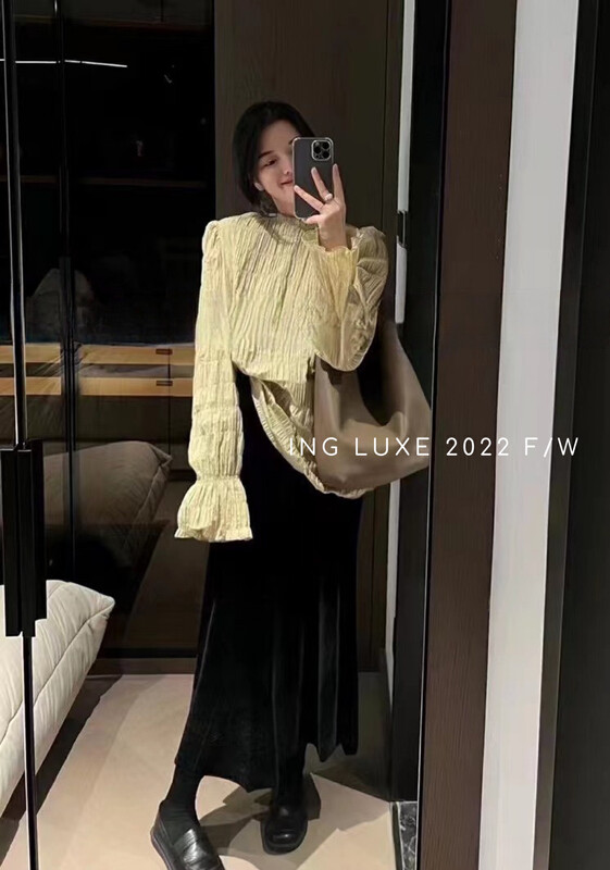 [ING] Premium Flared Sleeve Wrinkled Textured Shirt 9367