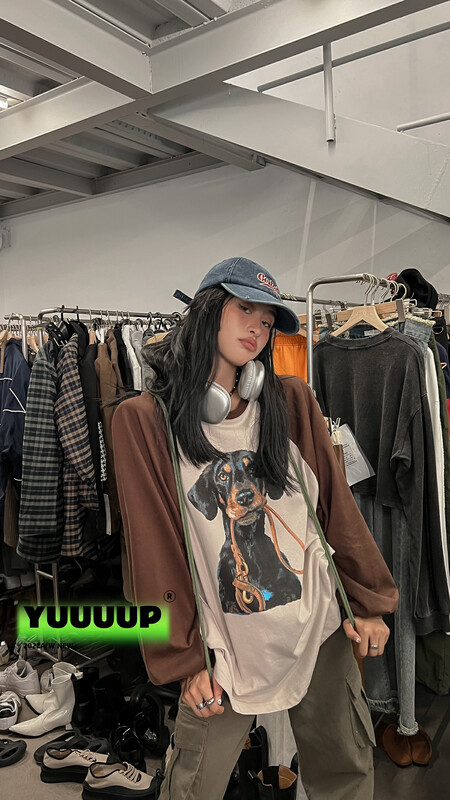 [FISH YU] Retro dog color pull print contrast color raglan sleeve sweater 622622