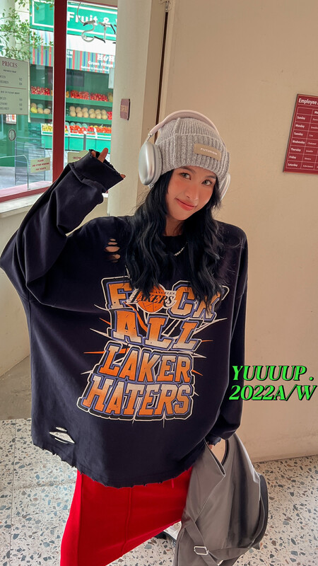 【 FISH YU 】American retro Lakers letters color pull front and back printed wash cut torn brushed long-sleeved T-shirt 622552# CQW