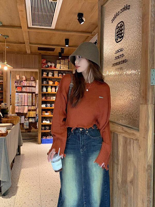 New in autumn!【LAB EEDA】Fashion casual hollow short warm sweater M5366# OZQ