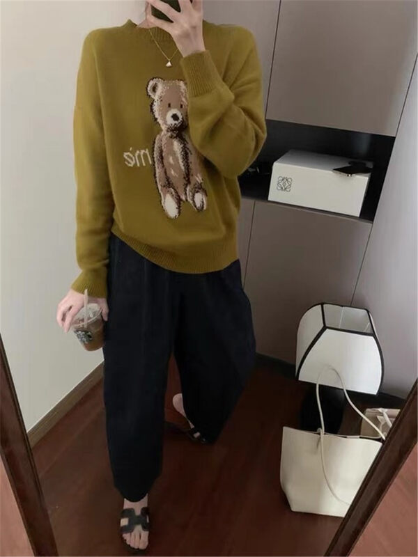 New in autumn! [SUSAN] round neck pullover cartoon warm sweater 81791# LSW